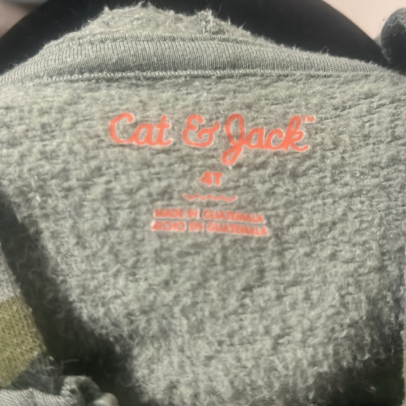 Cat & Jack toddler boys 4T Camo Full zip jacket, green, with pockets - Picture 2 of 3